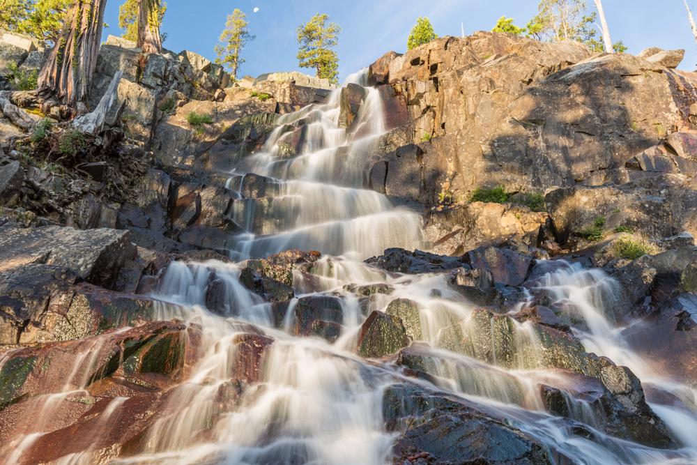 The Best Lake Tahoe Hikes To Satisfy Your Wanderlust