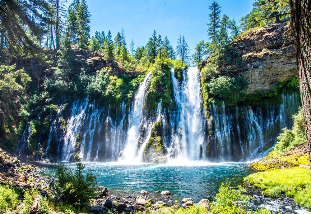 The 13 Best Waterfalls In California To Discover Now