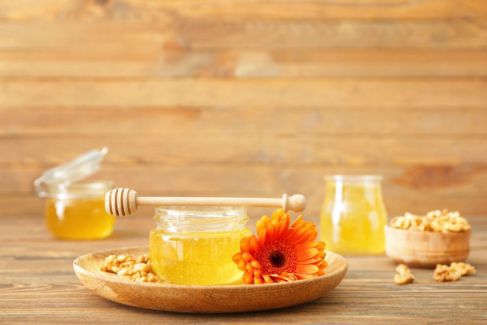 7-surprising-benefits-of-local-honey-and-how-to-get-your-hands-on-it