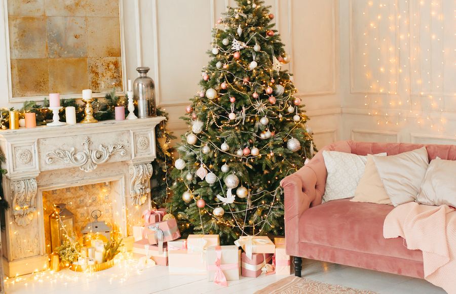 Holly Jolly: This Year's California-Inspired Holiday Decorations