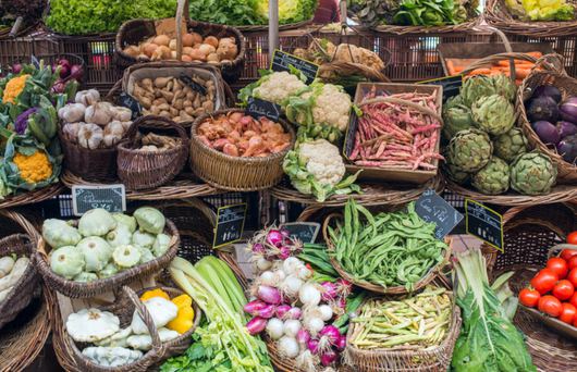 10 Best Farmers Markets In California