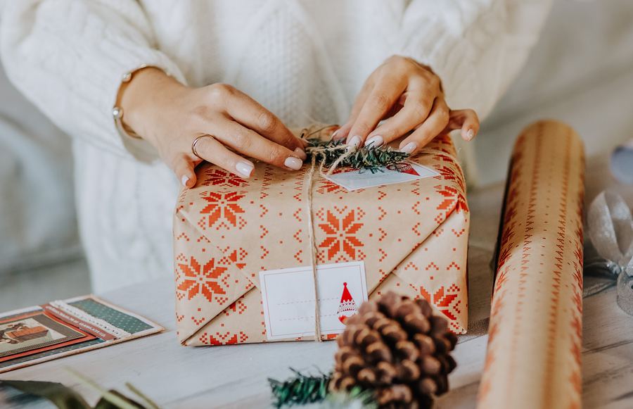 Holiday Frenzy: California's Best Last-Minute Gifts