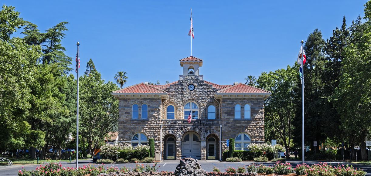 Discover the Enchanting Charm of Sonoma, California
