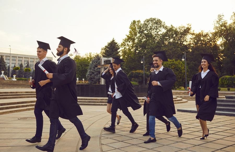 11 Incredible Places to Have a Graduation Party in California