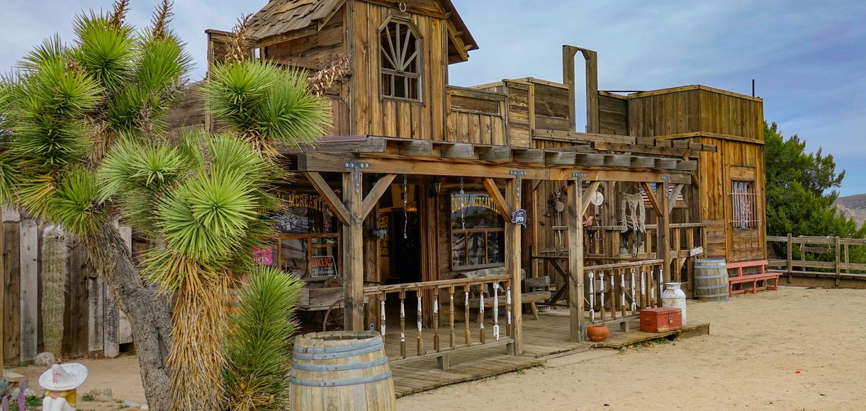 Everything You Need to Know About Visiting Pioneertown