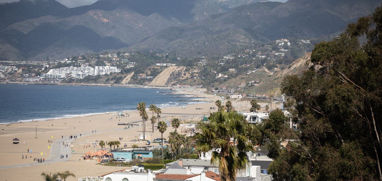 Exploring the Golden Shoreline Top 5 Beaches near Marina del Rey