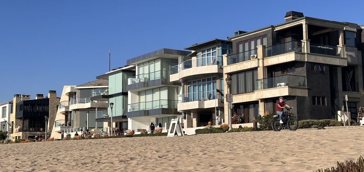 The 5 Best Beaches Near West Athens, California