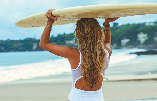 Surfer Strands: How to Achieve Perfect California Beach Waves