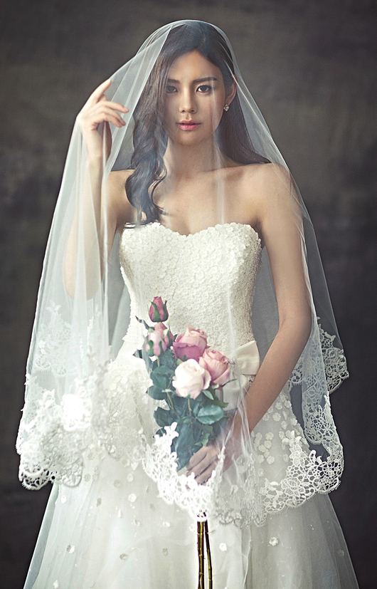 Here Comes the Bride: 9 Wedding Dress Trends for 2019