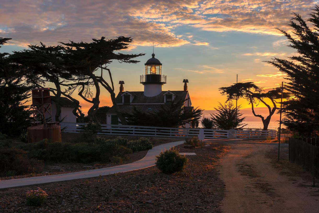 9 Coolest Lighthouses You Can Visit In California   Adobestock 230251309  7360x4912    V1220x   