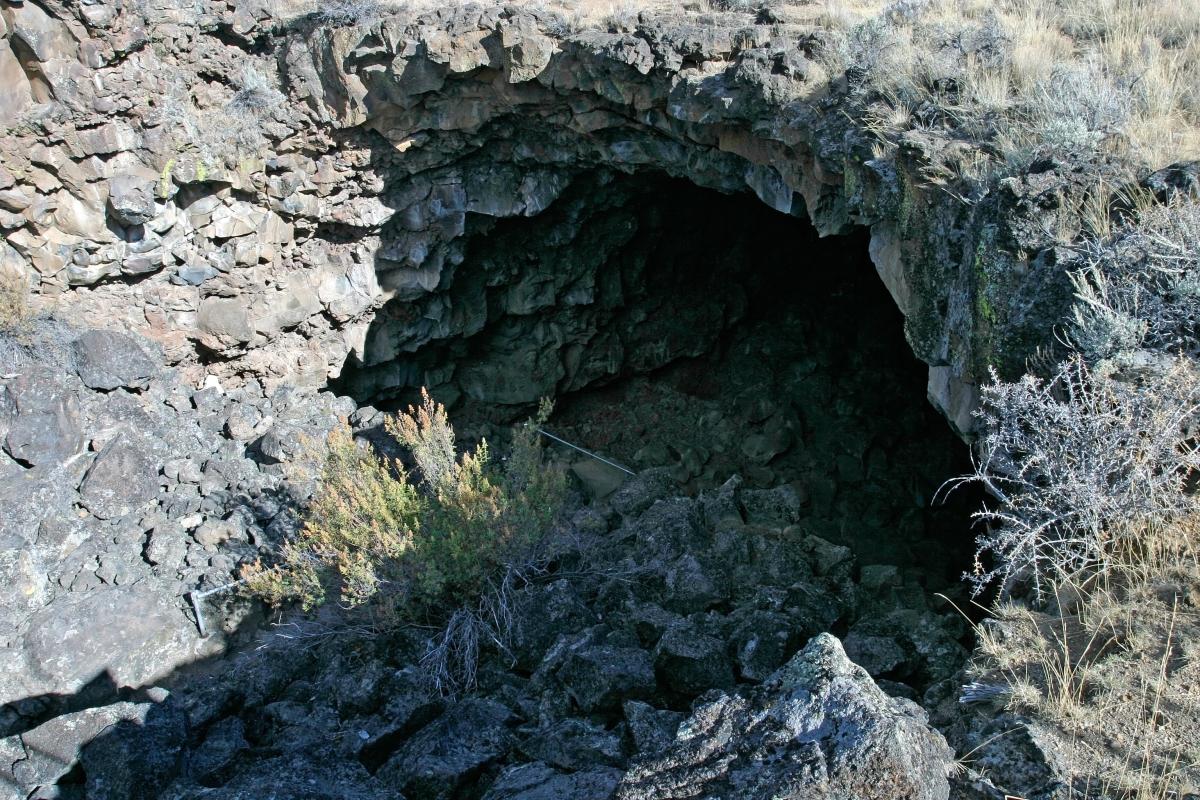 A Guide To Lava Beds National Monument