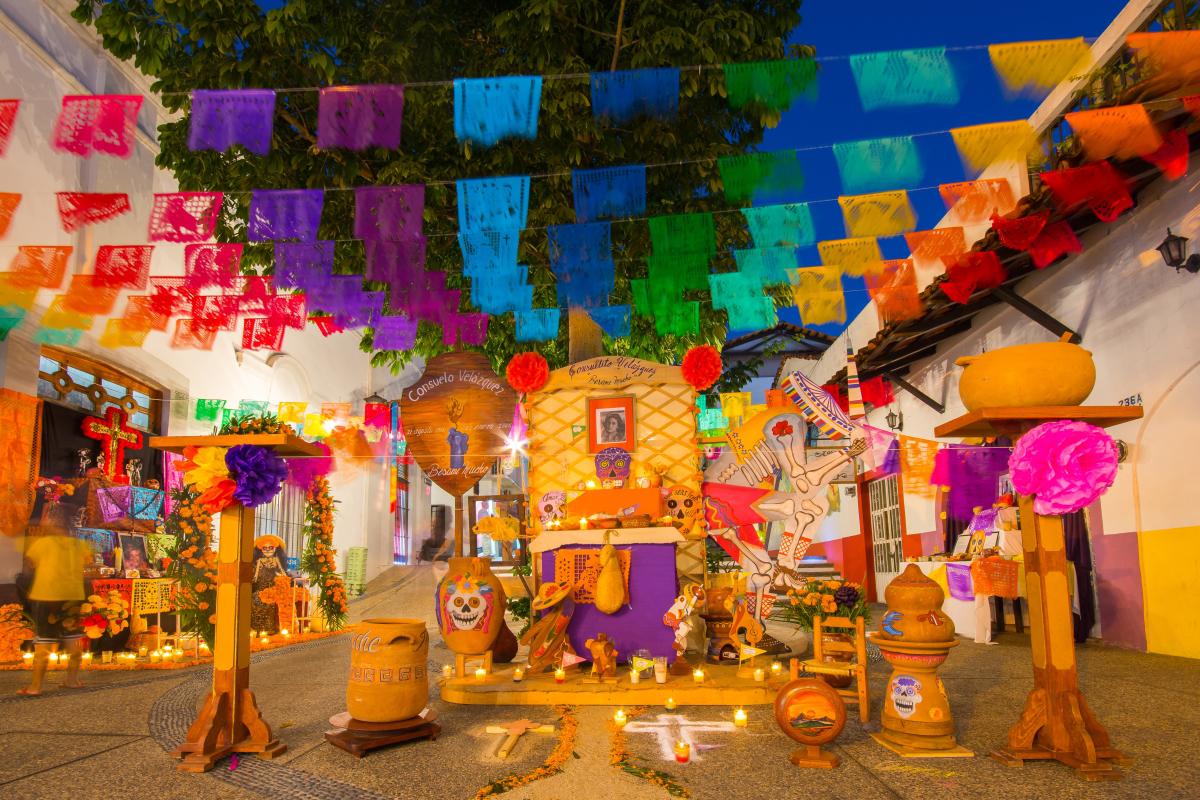 DIY Crafts to Celebrate Dia de los Muertos