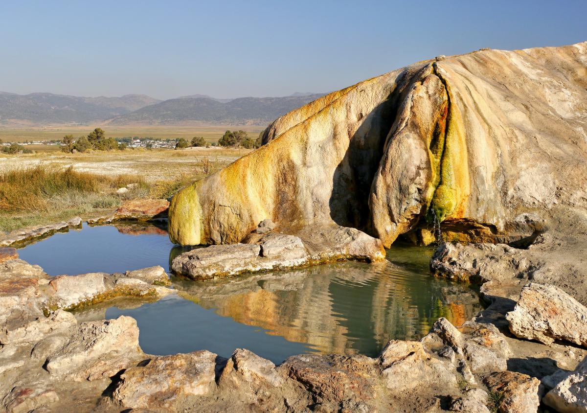 7 Amazing Natural Hot Springs In Southern California