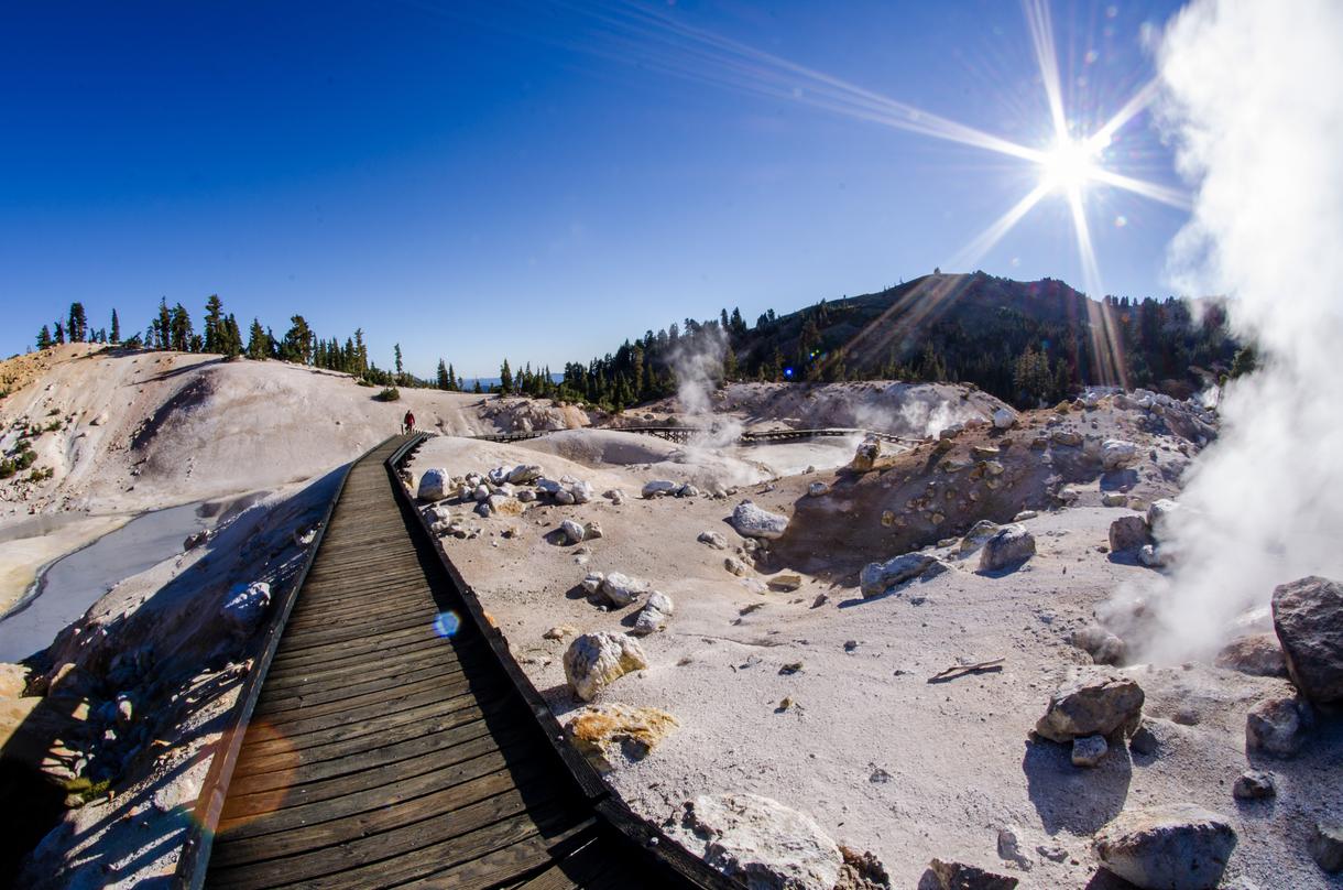 Travels in Geology: Lassen Volcanic National Park: A volcanic wonderland