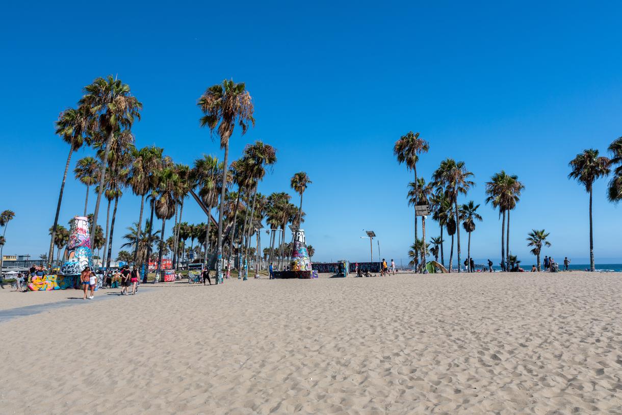 Why You Should Spend the Holidays in Los Angeles