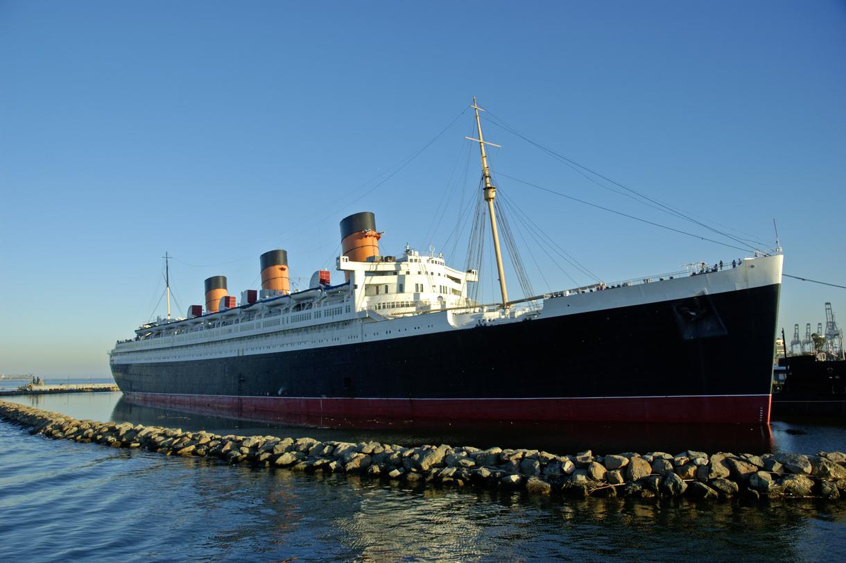 The Story Behind Queen Mary In California