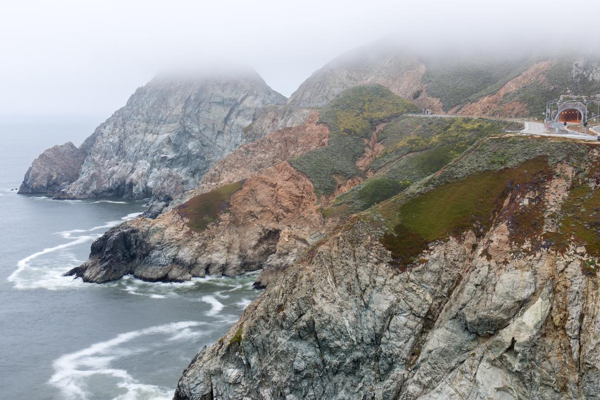 Your Guide to Exploring and Hiking Devil's Slide California