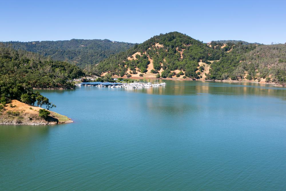 The 11 Best Boating Lakes in California