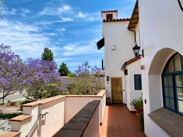11 Awesome Airbnbs In Santa Barbara