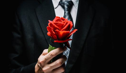 Guess Who's Heading To The Bachelor Mansion Next