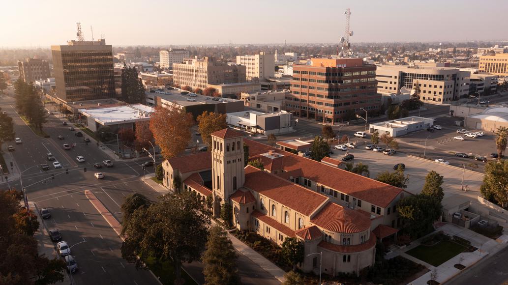 Exceptional Colleges Near Bakersfield, CA: Uncover Your Higher Education Oasis