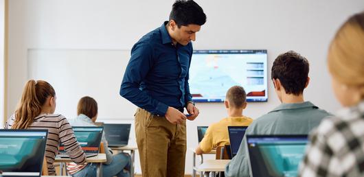 Top High Schools in the Vicinity of Manhattan Beach, CA: Excellence in Education