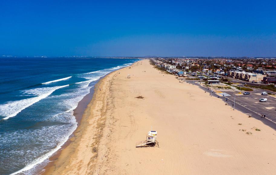 Discover Riverside's Nearby Beach Gems: Sun, Surf, and Scenic Beauty