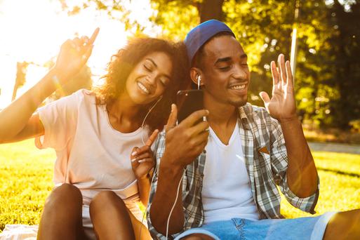 These Are Our Favorite Love Songs By California Artists