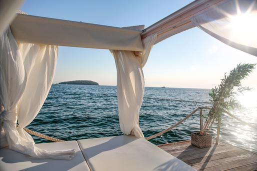 8 Enviable Places to go Glamping Along California's Coast