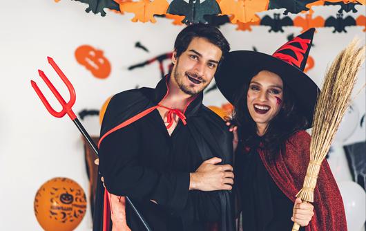 Last-Minute Halloween Costumes Inspired By California