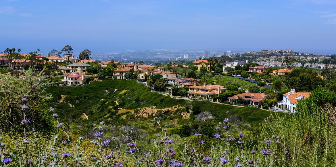 Uncover Tranquil Charms of Laguna Hills, California