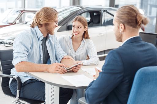 How to Choose the Best Auto Dealership in California: A Guide for Car Buyers
