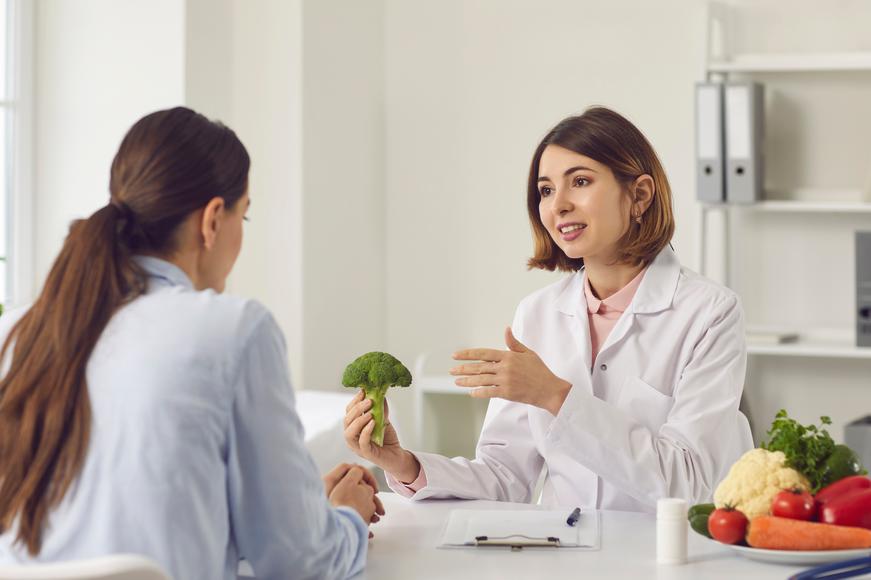 What to Consider When Choosing a Nutritionist in California