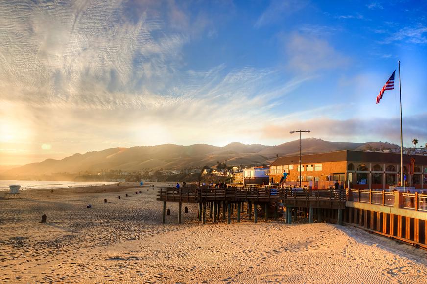 Unwind at the Best Beaches Near Bakersfield, California: Sun, Sand, and Scenic Beauty