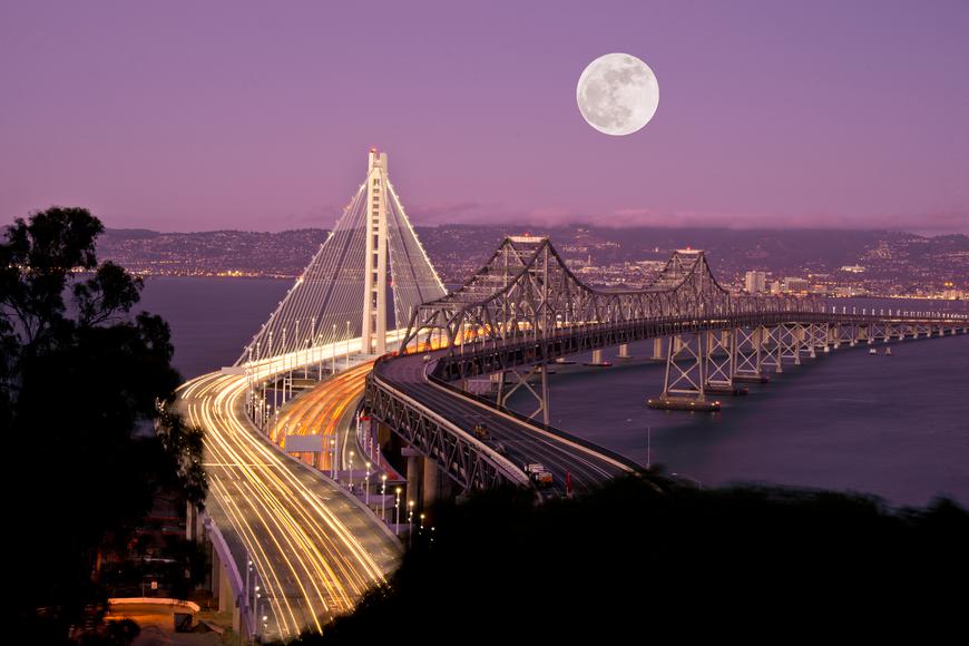Best Places to View a Full Moon in San Francisco