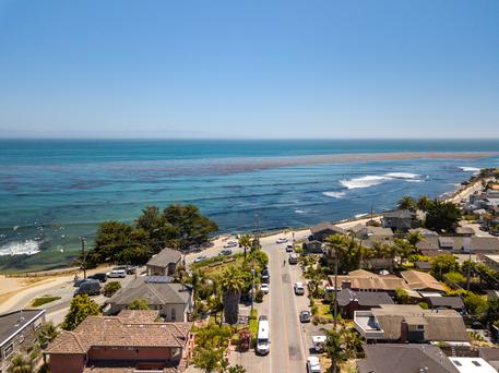 What and Where Are the 5 Best Colleges Near Watsonville, California?