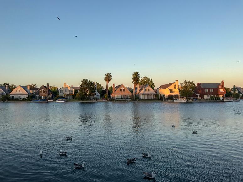 Discover the Little Town of Foster City: A Californian Haven