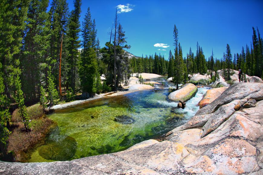 California Rivers and Lakes to Add to Your Spring Itinerary