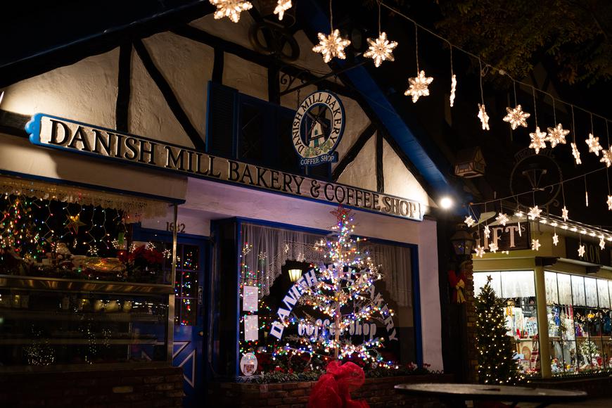 Christmas Towns in California: Embracing the Holiday Spirit