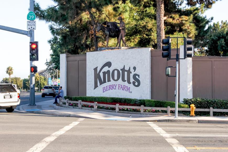 Your Guide to Knott’s Boysenberry Festival
