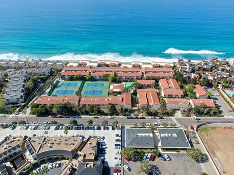 Sun-Kissed Solana Beach: Uncover the Golden State's Pride