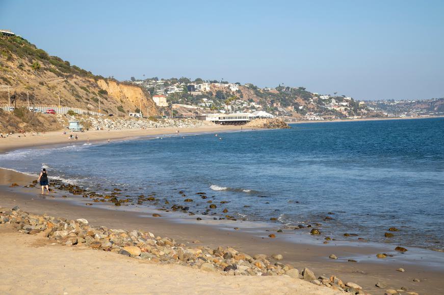 Where are the 5 Best Beaches Near Calabasas, California?