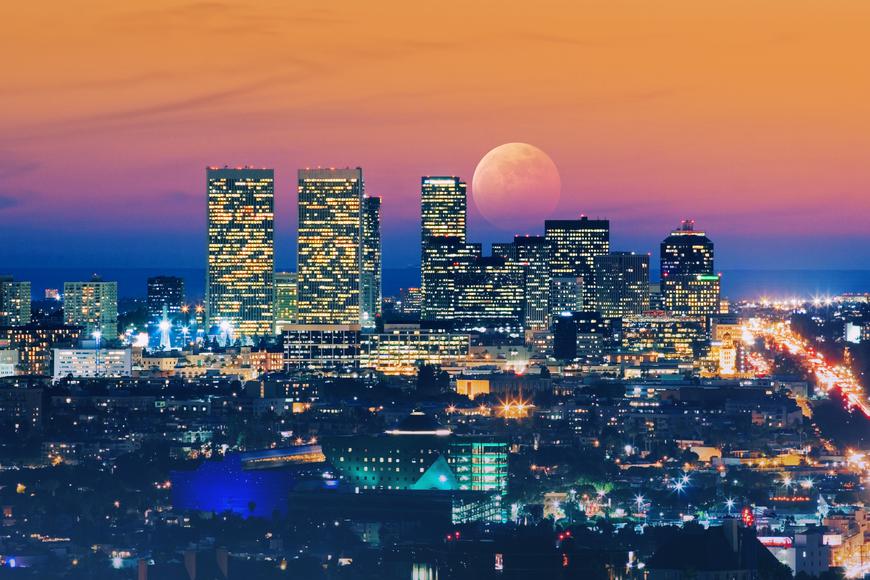 Best Places to View a Full Moon in Los Angeles