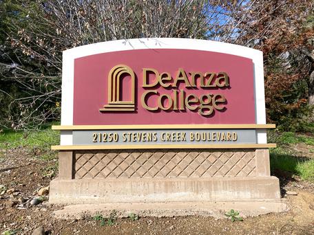 Exploring the Best Colleges near Palo Alto, California: Unique Campuses with Rich History