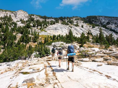 5 Exhilarating Hiking Trails in the Sierra Nevada