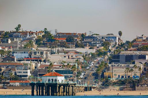 Discover the Endless Joys of Manhattan Beach Living