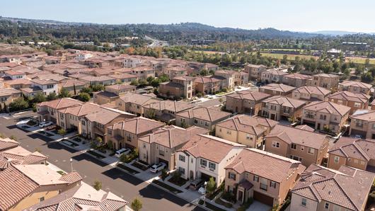 Lake Forest, California: A Charming Oasis in the Heart of Orange County