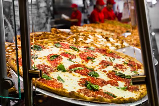 Where to Find New York Pizza in California