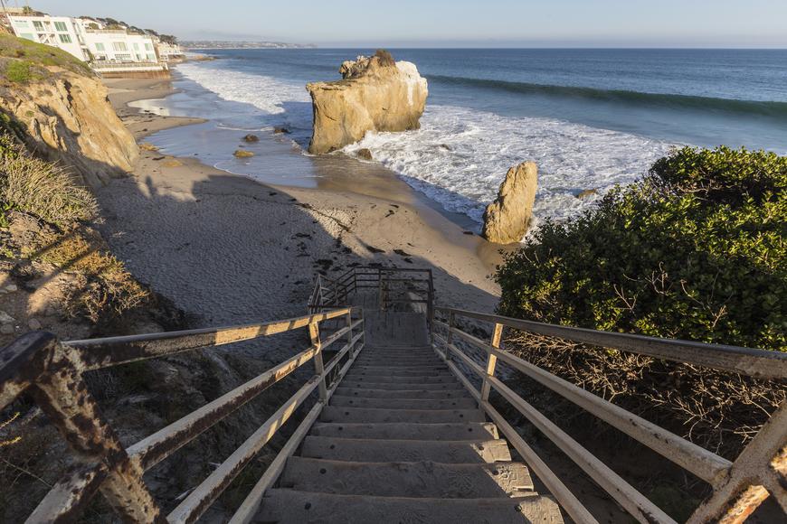 The 5 Best Beaches Near Avocado Heights, California