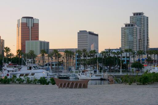 The Best Beaches Near Los Alamitos, California